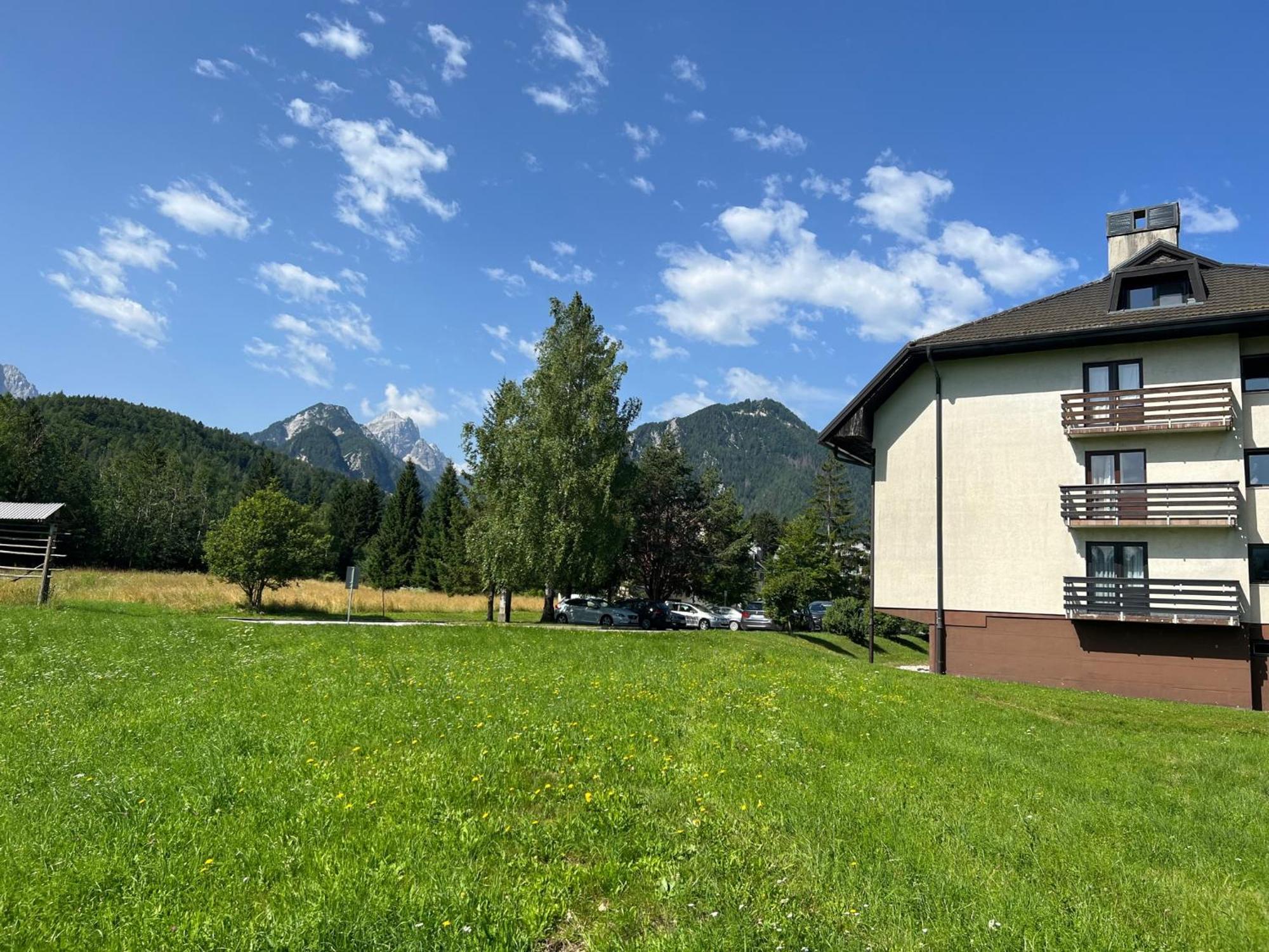 Ajda apartment Kranjska Gora Buitenkant foto